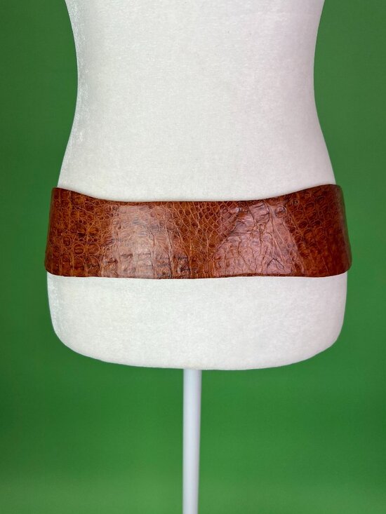 Vintage 80s Brown Crocodile Skin Statement Belt Made in El Salvador 33-34\